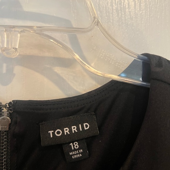 Torrid Scuba Flocked Skater Sleeveless Dress black Floral Velvet plus Size 18 - Picture 3 of 7